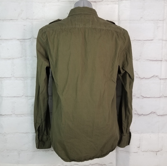 Bluenotes L Army Green Slim-Fit Button-Down Shirt - Picture 6 of 10